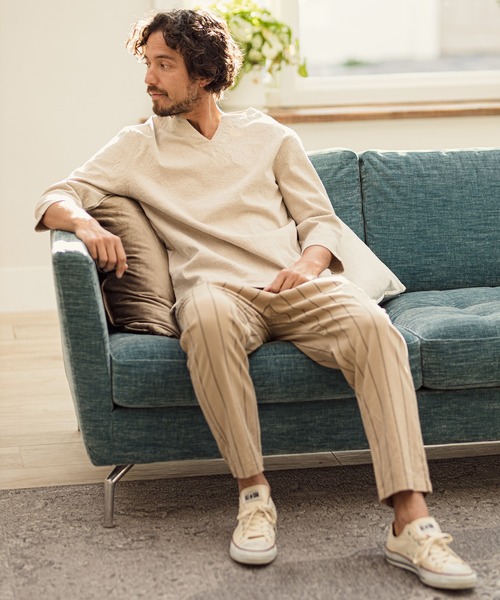 CAMBIO（カンビオ）の「mlt2839-Cotton Linen Basic Fit Key Neck 3-4 Sleeve Tee カットソー（Tシャツ/カットソー・メンズ・ブラック/キナリ・M/L）」の10枚目の写真