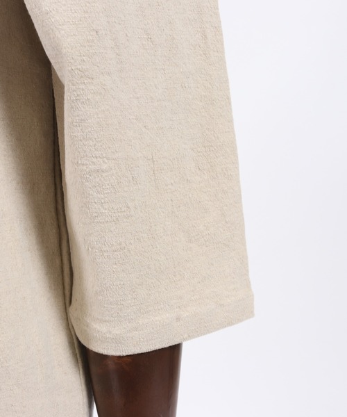 CAMBIO（カンビオ）の「mlt2839-Cotton Linen Basic Fit Key Neck 3-4 Sleeve Tee カットソー（Tシャツ/カットソー・メンズ・ブラック/キナリ・M/L）」の17枚目の写真