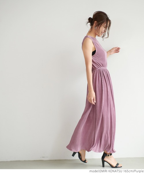 coca（coca）（コカ）の「光沢プリーツワンピース（ワンピース・レディース・ライトブルー・ONE SIZE）」の4枚目の写真