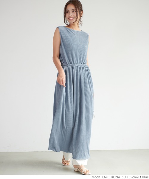 coca（coca）（コカ）の「光沢プリーツワンピース（ワンピース・レディース・ライトブルー・ONE SIZE）」の11枚目の写真