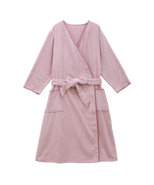 blooming FLORA（ブルーミングフローラ）の「【お風呂上りをもっと快適に】Cotton100％ スフレfineタオル バスローブ（ルームウェア/パジャマ・レディース・ラベンダー/ピンク/ホワイト×ネイビー/ホワイト×ピンク/ブルー/モカ/ベージュ/スモークピンク/グレー・LARGE/MEDIUM）」の9枚目の写真