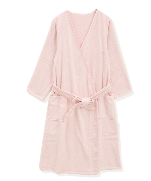 blooming FLORA（ブルーミングフローラ）の「【お風呂上りをもっと快適に】Cotton100％ スフレfineタオル バスローブ（ルームウェア/パジャマ・レディース・ラベンダー/ピンク/ホワイト×ネイビー/ホワイト×ピンク/ブルー/モカ/ベージュ/スモークピンク/グレー・LARGE/MEDIUM）」の8枚目の写真