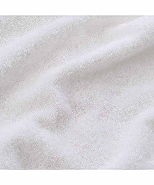 blooming FLORA（ブルーミングフローラ）の「【お風呂上りをもっと快適に】Cotton100％ スフレfineタオル バスローブ（ルームウェア/パジャマ・レディース・ラベンダー/ピンク/ホワイト×ネイビー/ホワイト×ピンク/ブルー/モカ/ベージュ/スモークピンク/グレー・LARGE/MEDIUM）」の17枚目の写真