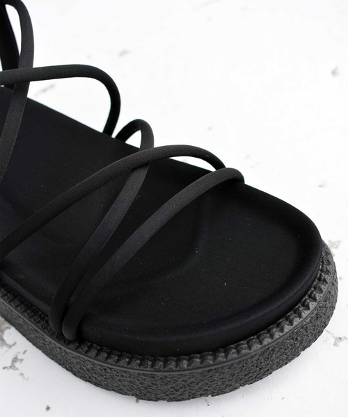 EVOL（イーボル）の「低反発クッション入りプラットフォームサンダル（サンダル・レディース・ブラック/ブラウン/カーキ/ベージュ/グレー・S/M/L）」の12枚目の写真