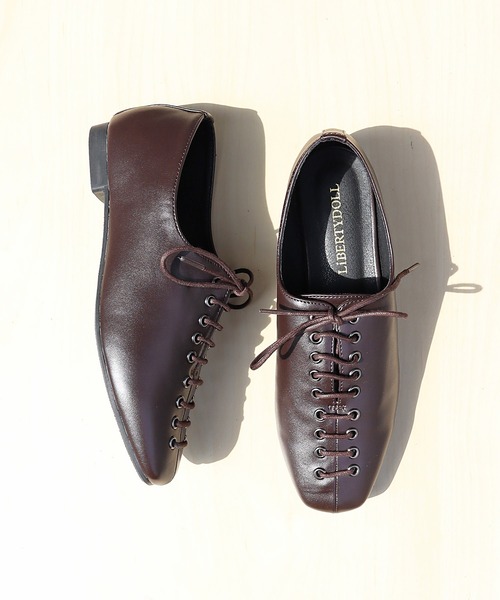 LibertyDoll（リバティードール）の「Liberty Doll / スクエアトゥレースアップバブーシュパンプス(3024)（ドレスシューズ・レディース・ホワイト/ブラック/ダークブラウン・S/M/L/LL）」の6枚目の写真