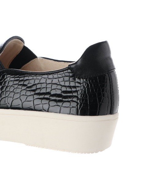 EVOL（イーボル）の「【EVOL】スリッポンIP9340（スリッポン・レディース・ブラック系その他/ブラウン系その他/パイソン・22.5cm/23.0cm/23.5cm/24.0cm/24.5cm/25.0cm）」の8枚目の写真