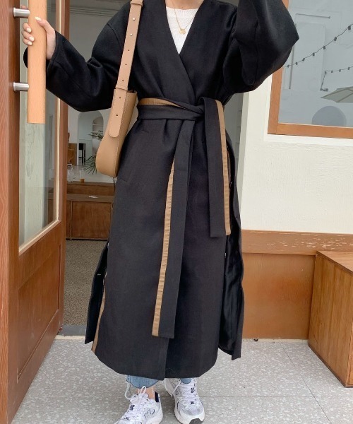 ABITOKYO（アビトーキョー）の「サイドスリットボタン ロング