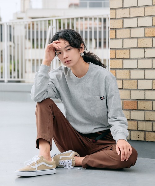 Dickies(ディッキーズ)の「Dickies/ディッキーズ L/S HEAVYWEIGHT CREWNECK 6.75oz ポケット ワンポイント 長袖Tシャツ(Tシャツ/カットソー・メンズ・ブラック/バーガンディー/ヘザーグレー/ダークネイビー/ホワイト・L/M/XL/S)」の6枚目の写真