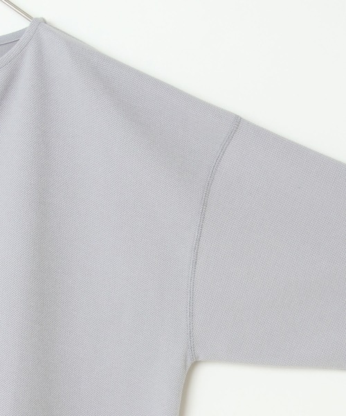 ikka(イッカ)の「カットボンディングキーネックプルオーバー(Tシャツ/カットソー・レディース・チャコールグレー/グレー/オフホワイト・M)」の20枚目の写真