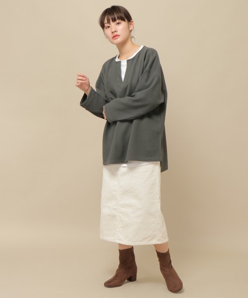 ikka(イッカ)の「カットボンディングキーネックプルオーバー(Tシャツ/カットソー・レディース・チャコールグレー/グレー/オフホワイト・M)」の14枚目の写真