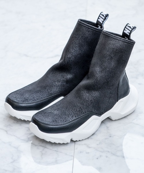JOHNNY WOLF(ジョニーウルフ)の「SPACE BOOTS(スペース ブーツ)スニーカー ブーツ(スニーカー・メンズ・ブラック・41/43)」の1枚目の写真