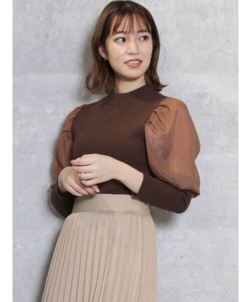 dazzlin（ダズリン）の「ボリュームシアーコンパクトニットトップス（ニット/セーター・レディース・アイボリー/ブラック/ブラウン・FREE）」の3枚目の写真