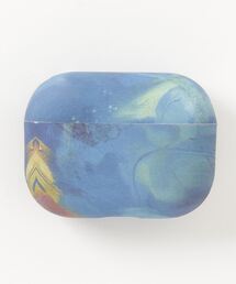 SFW（エスエフダブリュー）の「水彩画のような色合い、心が落ち着くAirPods Pro 第3世代 ワイヤレス ケース（ヘッドフォン/イヤホン・キッズ）」