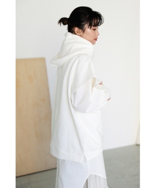 BLACK BY MOUSSY（ブラックバイマウジー）の「sleeve less parka（スリーブレスパーカー）（パーカー・レディース・チャコールグレー/ホワイト/ベージュ・FREE）」の22枚目の写真