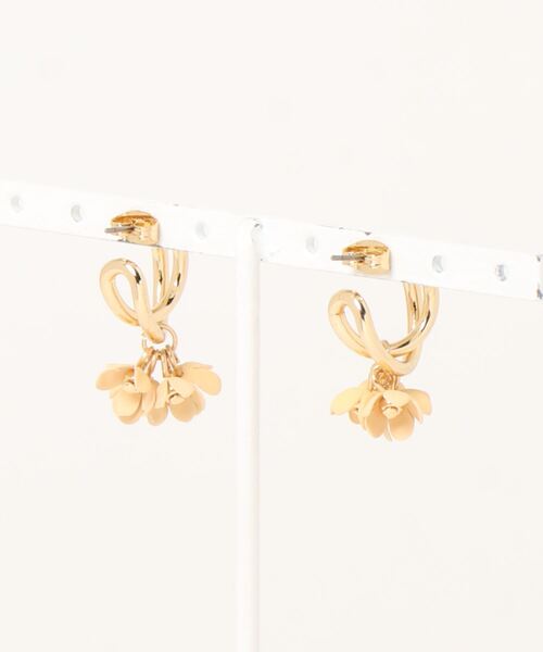 ROPE' PICNIC(ロペピクニック)の「カラーフラワーフープピアス(ピアス(両耳用)・レディース・ダークラベンダー/オレンジ系その他・FREE)」の3枚目の写真