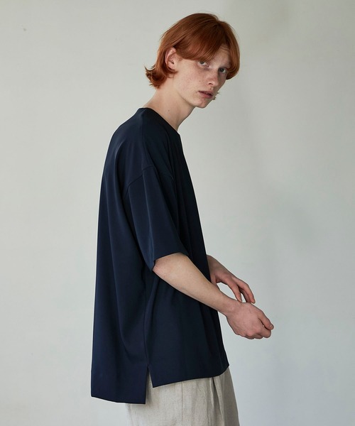 UNITED TOKYO(ユナイテッドトウキョウ)の「ショルダージッププルオーバー(Tシャツ/カットソー・メンズ・ブラック/サックスブルー/ベージュ/カーキ/アイボリー/ネイビー・1/2/3)」の19枚目の写真