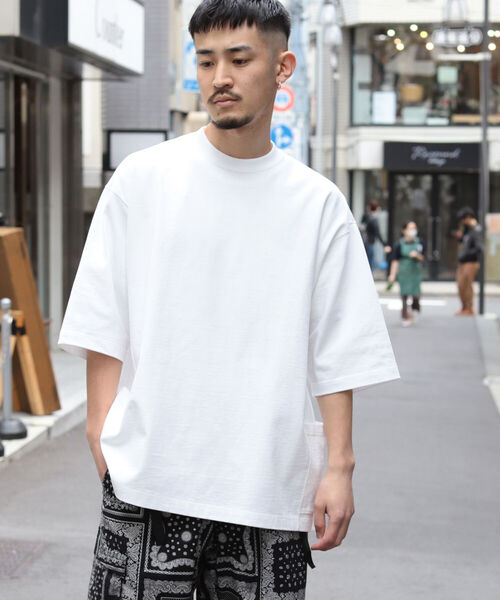 BEAMS（ビームス）の「BEAMS / サイドポケット ビッグTシャツ（Tシャツ/カットソー・メンズ・ホワイト/オリーブ・LARGE/MEDIUM/SMALL/X-LARGE）」の10枚目の写真