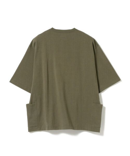 BEAMS（ビームス）の「BEAMS / サイドポケット ビッグTシャツ（Tシャツ/カットソー・メンズ・ホワイト/オリーブ・LARGE/MEDIUM/SMALL/X-LARGE）」の20枚目の写真