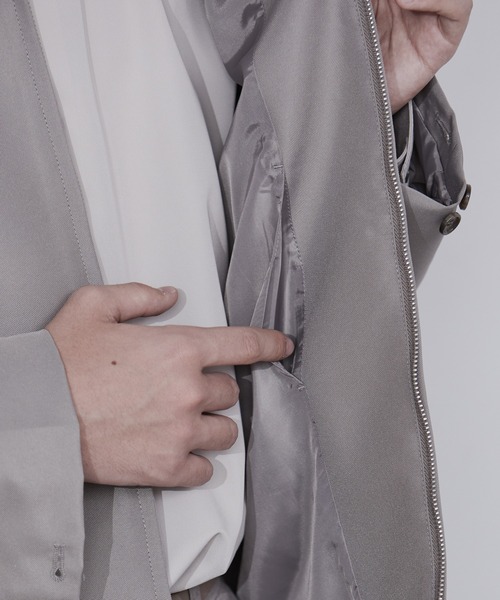 Loose/ルース（ルース）の「2way スリーブ ワイドジップブルゾン（ブルゾン・メンズ・ブラック/グレー系その他/グレイッシュベージュ・S/M/L）」の4枚目の写真