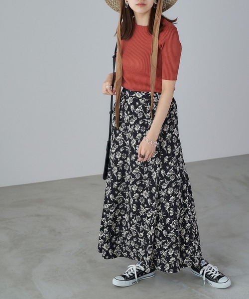 Chaco closet(チャコ クローゼット)の「フレア切り替えマーメイドシルエットプリントロングスカート(スカート・レディース・ブラック/ブラウン/アイボリー/ブラック系その他/ブラウン系その他/ブラック系その他2・FREE)」の14枚目の写真