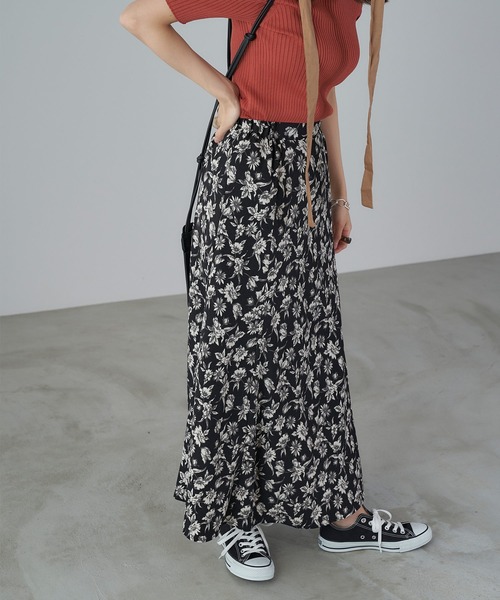 Chaco closet(チャコ クローゼット)の「フレア切り替えマーメイドシルエットプリントロングスカート(スカート・レディース・ブラック/ブラウン/アイボリー/ブラック系その他/ブラウン系その他/ブラック系その他2・FREE)」の10枚目の写真