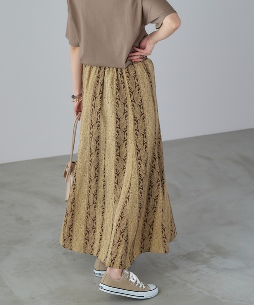 Chaco closet(チャコ クローゼット)の「フレア切り替えマーメイドシルエットプリントロングスカート(スカート・レディース・ブラック/ブラウン/アイボリー/ブラック系その他/ブラウン系その他/ブラック系その他2・FREE)」の20枚目の写真