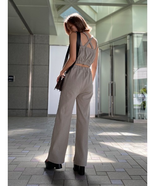 ENVYM（アンビー）の「ダブルストラップオールインワン（つなぎ/オールインワン・レディース・ブラック/ベージュ/ブラウン・FREE）」の10枚目の写真