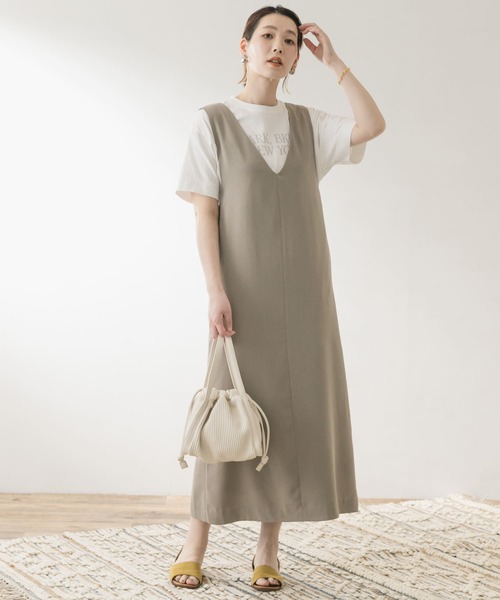 F by ROSSO（エフバイロッソ）の「F by ROSSO　ロングジャンパースカート（ジャンパースカート・レディース・ブラック/ベージュ・36/38）」の4枚目の写真