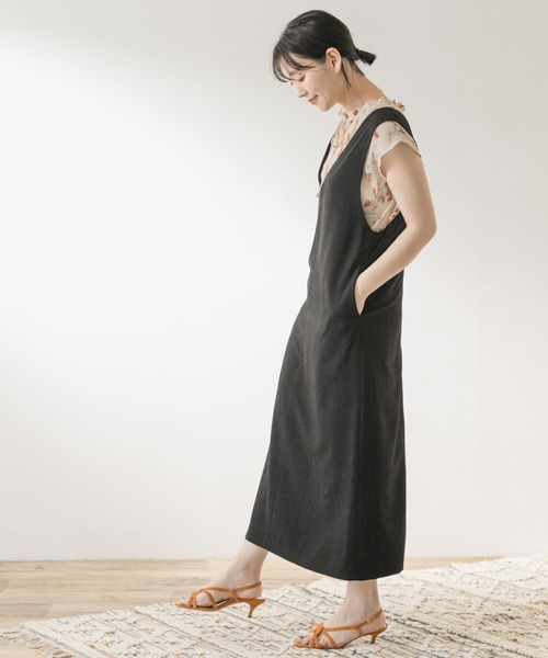 F by ROSSO（エフバイロッソ）の「F by ROSSO　ロングジャンパースカート（ジャンパースカート・レディース・ブラック/ベージュ・36/38）」の12枚目の写真