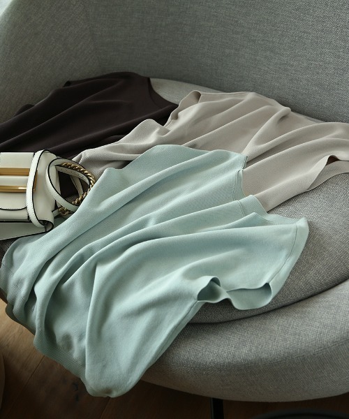 ABITOKYO（アビトーキョー）の「ボートネックドルマンニットプルオーバー（ニット/セーター・レディース・ホワイト/ブラック/ベージュ/ライトグリーン/モカ/グリーン/ラベンダー/パープル/ネイビー/オレンジ/イエロー/レッド・FREE）」の15枚目の写真