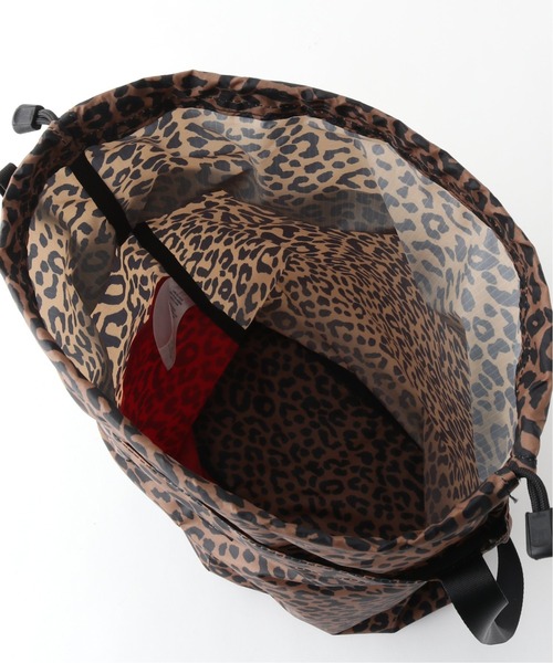 BAGSINPROGRESS（バッグズインプログレス）の「【BAGS IN PROGRESS】PACKABLE SHOLDER BAG：ショルダーバッグ（ショルダーバッグ・レディース・ブラウン/ブラック系その他・FREE）」の13枚目の写真