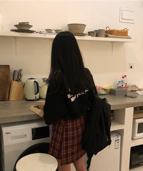 aimoha（アイモハ）の「chicチェック柄ミニスカート（スカート・レディース・ブラック/モカ/ワインレッド・MEDIUM/SMALL/LARGE）」の17枚目の写真