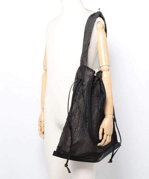 CAPRICIEUX LE'MAGE（カプリシューレマージュ）の「シアードロストバッグ（ショルダーバッグ・レディース・ブラック/ベージュ・FREE）」の5枚目の写真