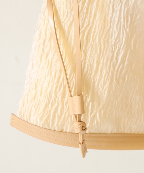 CAPRICIEUX LE'MAGE（カプリシューレマージュ）の「シアードロストバッグ（ショルダーバッグ・レディース・ブラック/ベージュ・FREE）」の10枚目の写真