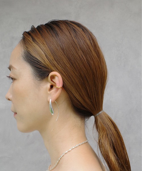 SIGNAL（シグナル）の「【SIGNAL/シグナル】silver925 変形ドロップピアス / シルバー925（ピアス（両耳用）・レディース・シルバー・FREE）」の6枚目の写真