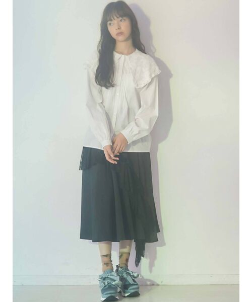 merry jenny（メリージェニー）の「刺繍レースフリルカラーシャツ（シャツ/ブラウス・レディース・オフホワイト/ブラック・FREE）」の5枚目の写真