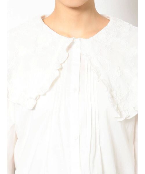 merry jenny（メリージェニー）の「刺繍レースフリルカラーシャツ（シャツ/ブラウス・レディース・オフホワイト/ブラック・FREE）」の4枚目の写真