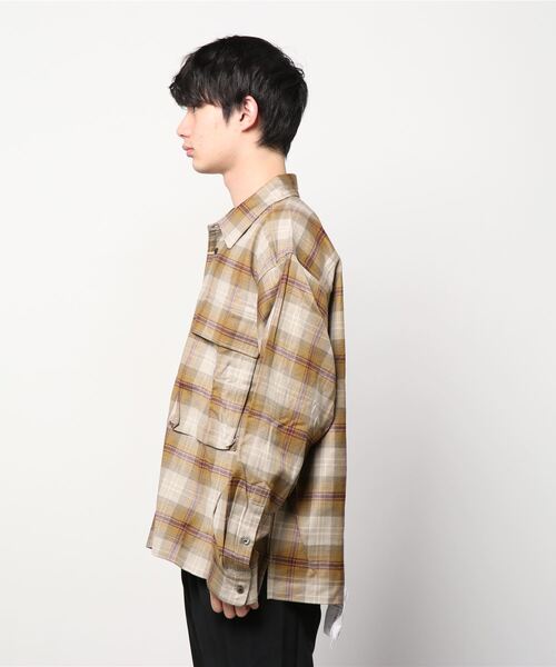 Black Weirdos(ブラックウィドウ)の「Black Weirdos Big Pocket Shirt (21AW-SH03)(シャツ/ブラウス・メンズ・チェック・MEDIUM/LARGE)」の2枚目の写真