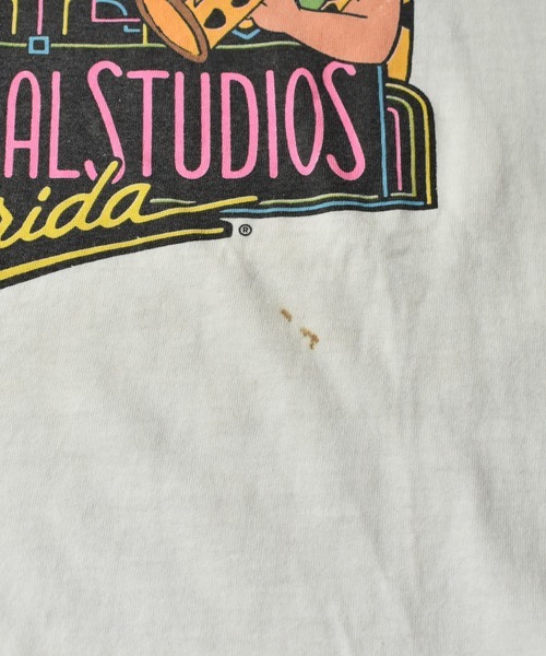 VINTAGE（ヴィンテージ）の「【ヴィンテージ古着】90's UNIVERSAL STUDIOS プリント Ｔシャツ（Tシャツ/カットソー・メンズ・ホワイト・MEDIUM）」の4枚目の写真