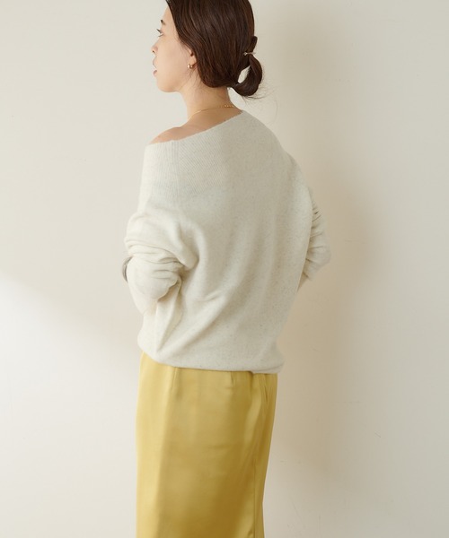 SHENERY（シーナリー）の「FOX in laundry オフタートルニット（ニット/セーター・レディース・オフホワイト/チャコールグレー/キャメル・FREE）」の15枚目の写真