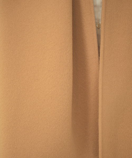 Rouge vif(ルージュヴィフ)の「マフラーリバーコート(ノーカラーコート・レディース・ベージュ/モカ/グリーン/オフホワイト・フリー)」の14枚目の写真