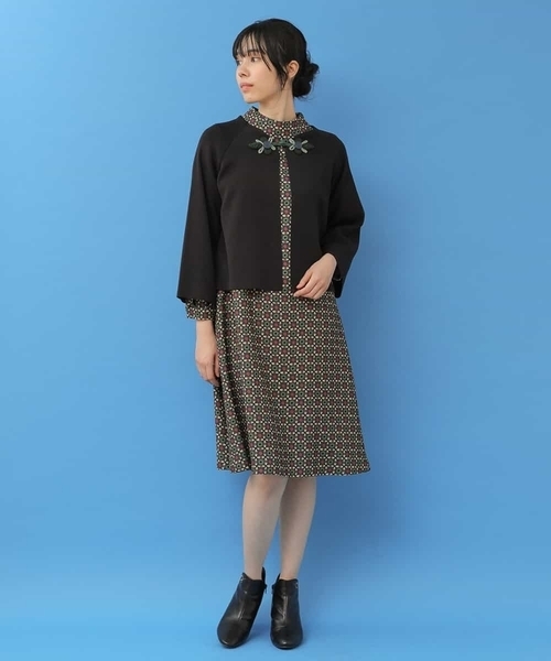 Jocomomola(ホコモモラ)の「Giro プリントワンピース(ワンピース・レディース・ネイビー/ベージュ・40/42)」の5枚目の写真