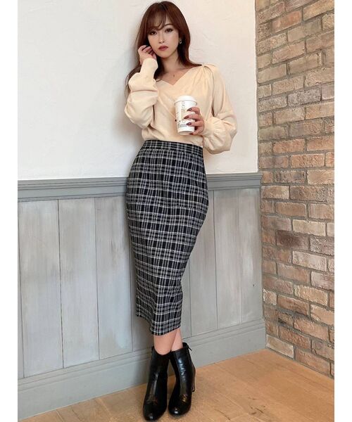 RESEXXY（リゼクシー）の「ポンチスカート（スカート・レディース・ベージュ/ブラック/その他1・MEDIUM/SMALL）」の6枚目の写真