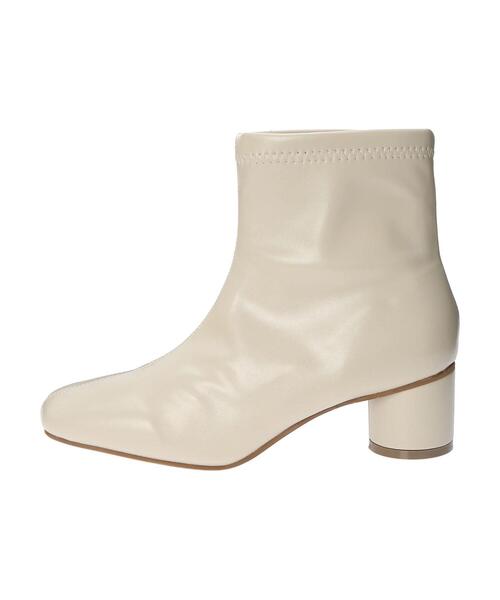 Green　Parks（グリーンパークス）の「・souvenirvelle ショートストレッチブーツ＊＊（ブーツ・レディース・アイボリー/ブラック・S/LL/M/L）」の14枚目の写真