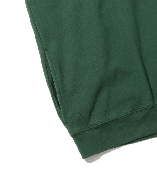 Levi's（リーバイス）の「FUNNEL NCK SWEATSHIRT PINENEEDLE（ニット/セーター・メンズ・グリーン・L/XL/S/M）」の8枚目の写真
