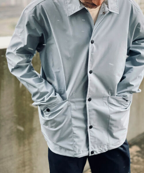 GLOSTER（グロスター）の「【GLOSTER/グロスター】《防風・撥水・透湿》ブリザテック コーチジャケット（ブルゾン・メンズ・チャコールグレー/ブラック/サックスブルー・MEDIUM/LARGE）」の13枚目の写真