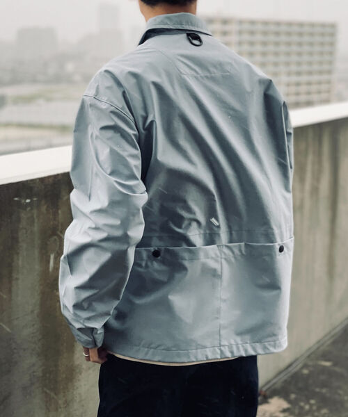 GLOSTER（グロスター）の「【GLOSTER/グロスター】《防風・撥水・透湿》ブリザテック コーチジャケット（ブルゾン・メンズ・チャコールグレー/ブラック/サックスブルー・MEDIUM/LARGE）」の10枚目の写真