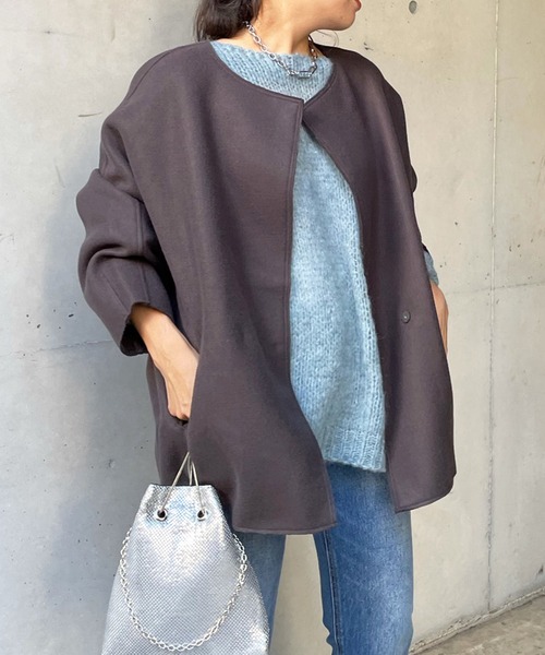 DouDou（ドゥドゥ）の「ダブルフェイスミドル丈コート（ノーカラーコート・レディース・チャコールグレー/グレイッシュベージュ・FREE）」の4枚目の写真