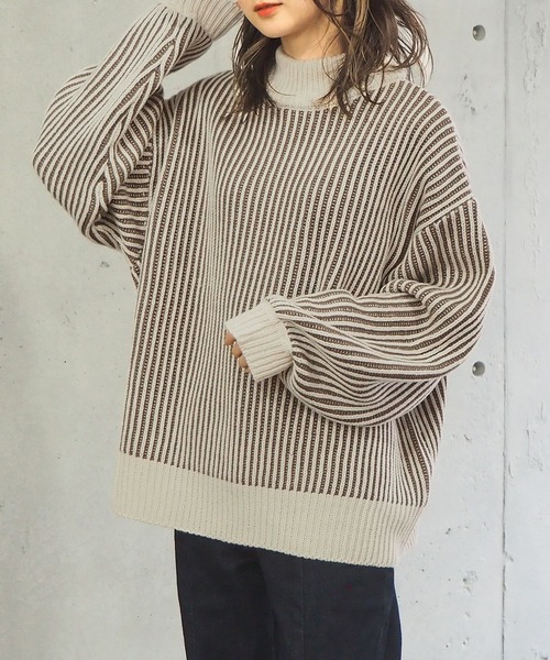 tiptop(ティップトップ)の「ストライプ柄ハイネックプルオーバー(ニット/セーター・レディース・ブラック/ブルー/モカ・FREE)」の7枚目の写真