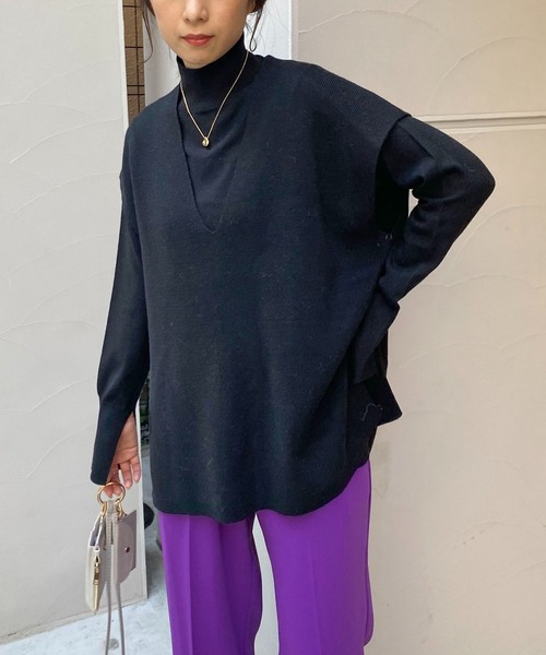 CAPRICIEUX LE'MAGE(カプリシューレマージュ)の「〈セットアイテム〉Vネックレイヤードプルオーバー(ニット/セーター・レディース・ブラック/ベージュ/イエロー・FREE)」の5枚目の写真